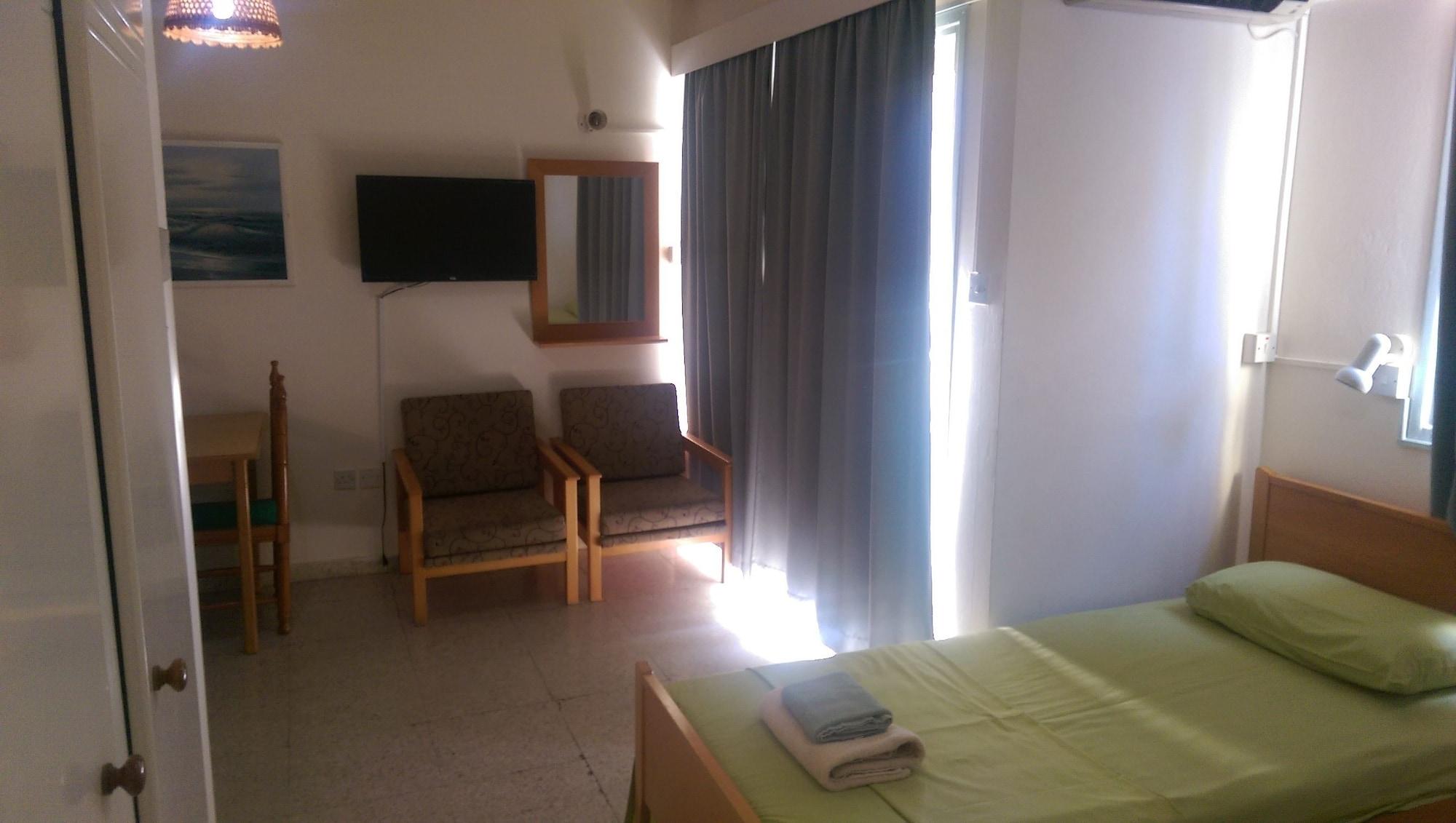 Barbara Tourist Apartments Ayia Napa Esterno foto