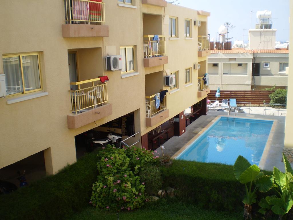 Barbara Tourist Apartments Ayia Napa Esterno foto